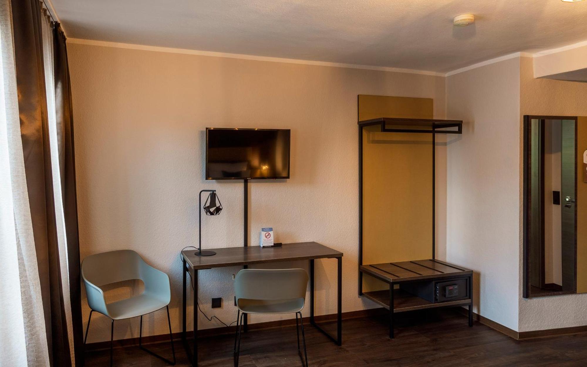 Trip Inn Hotel Sachsenhausen Frankfurt am Main Bagian luar foto